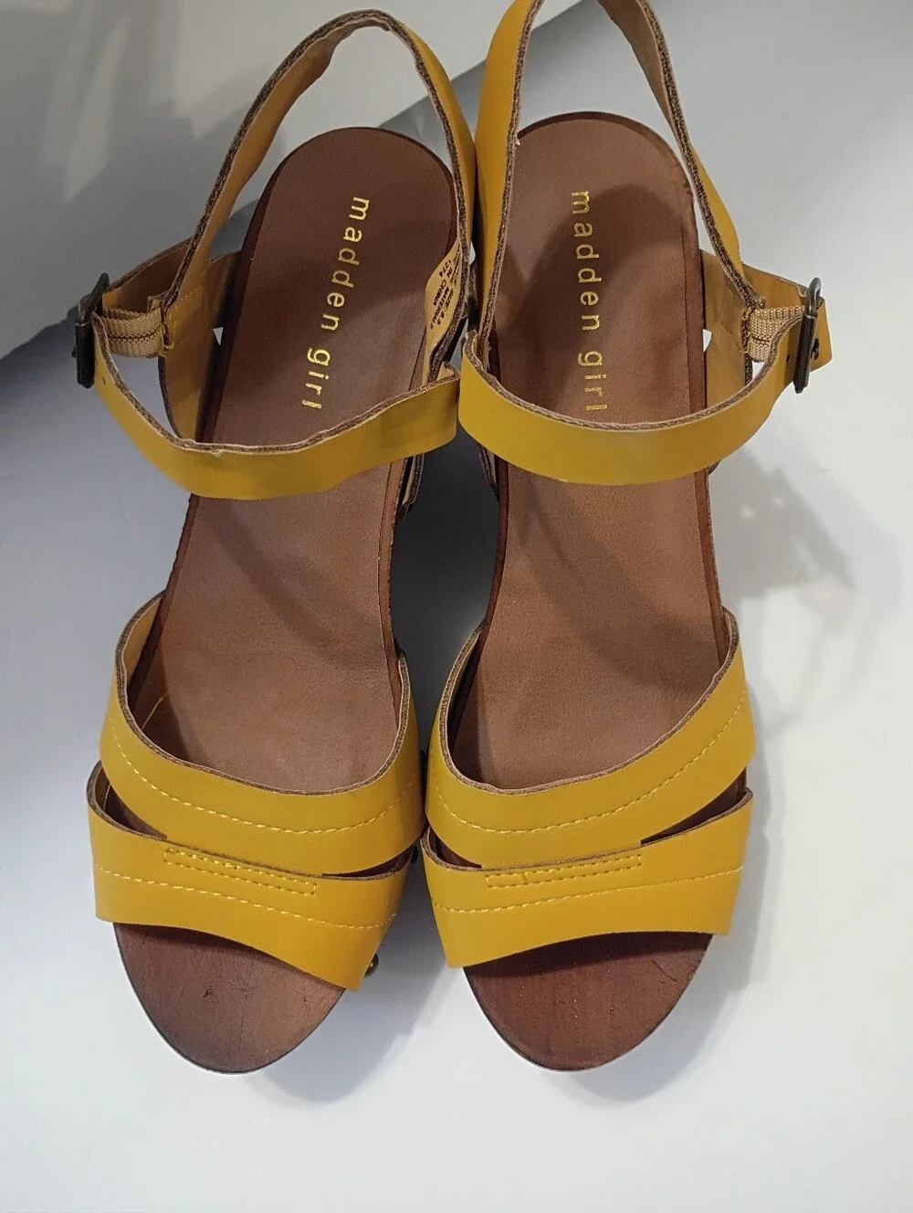 Madden Girl G-Darce Size 8.5 Wedge High Heel Open Toe, Buckle Strap Yellow NWOT